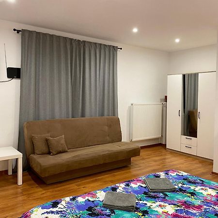 Vanessa Apartments Bešeňová Екстериор снимка