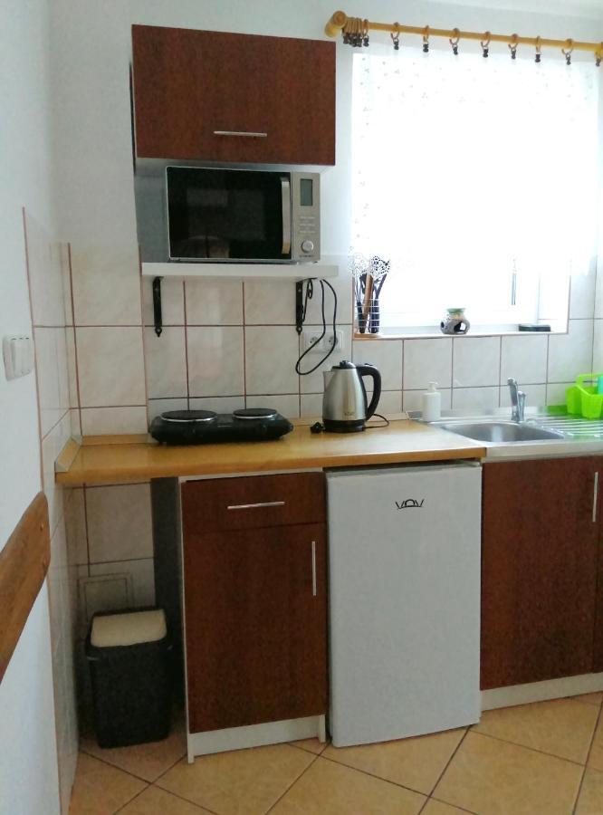 Vanessa Apartments Bešeňová Екстериор снимка