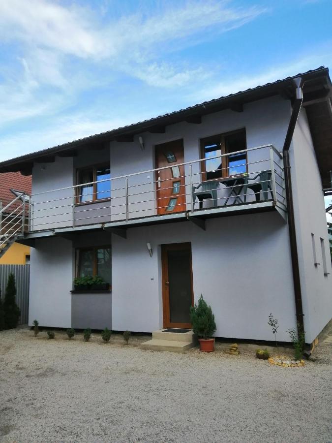 Vanessa Apartments Bešeňová Екстериор снимка