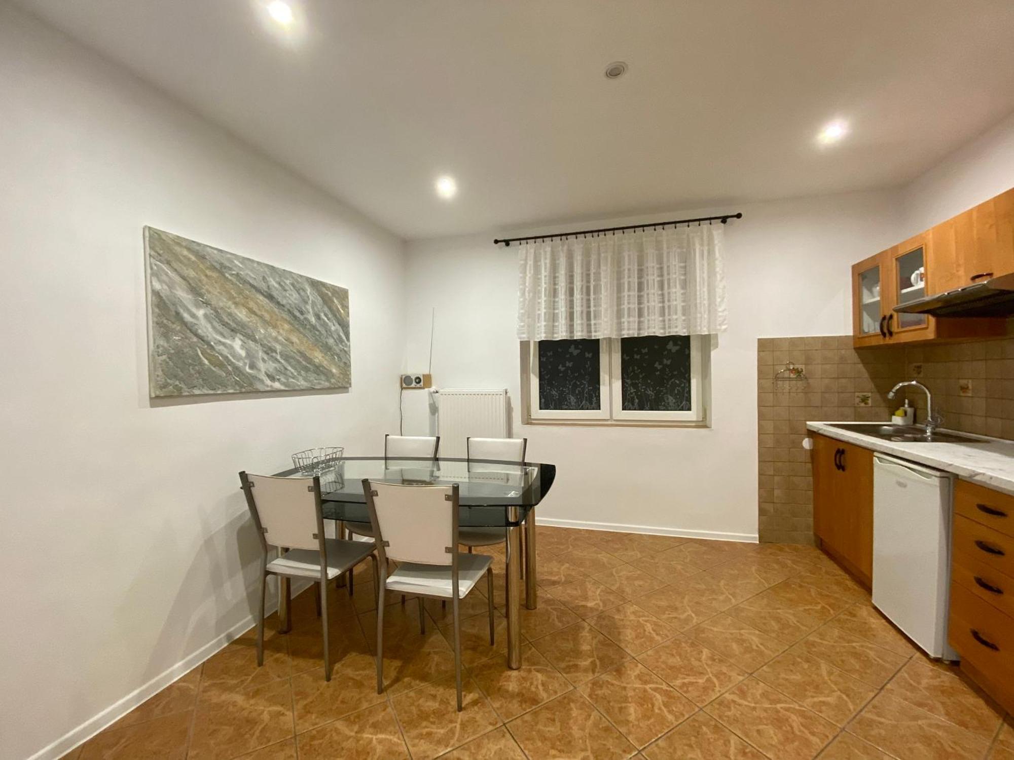 Vanessa Apartments Bešeňová Екстериор снимка