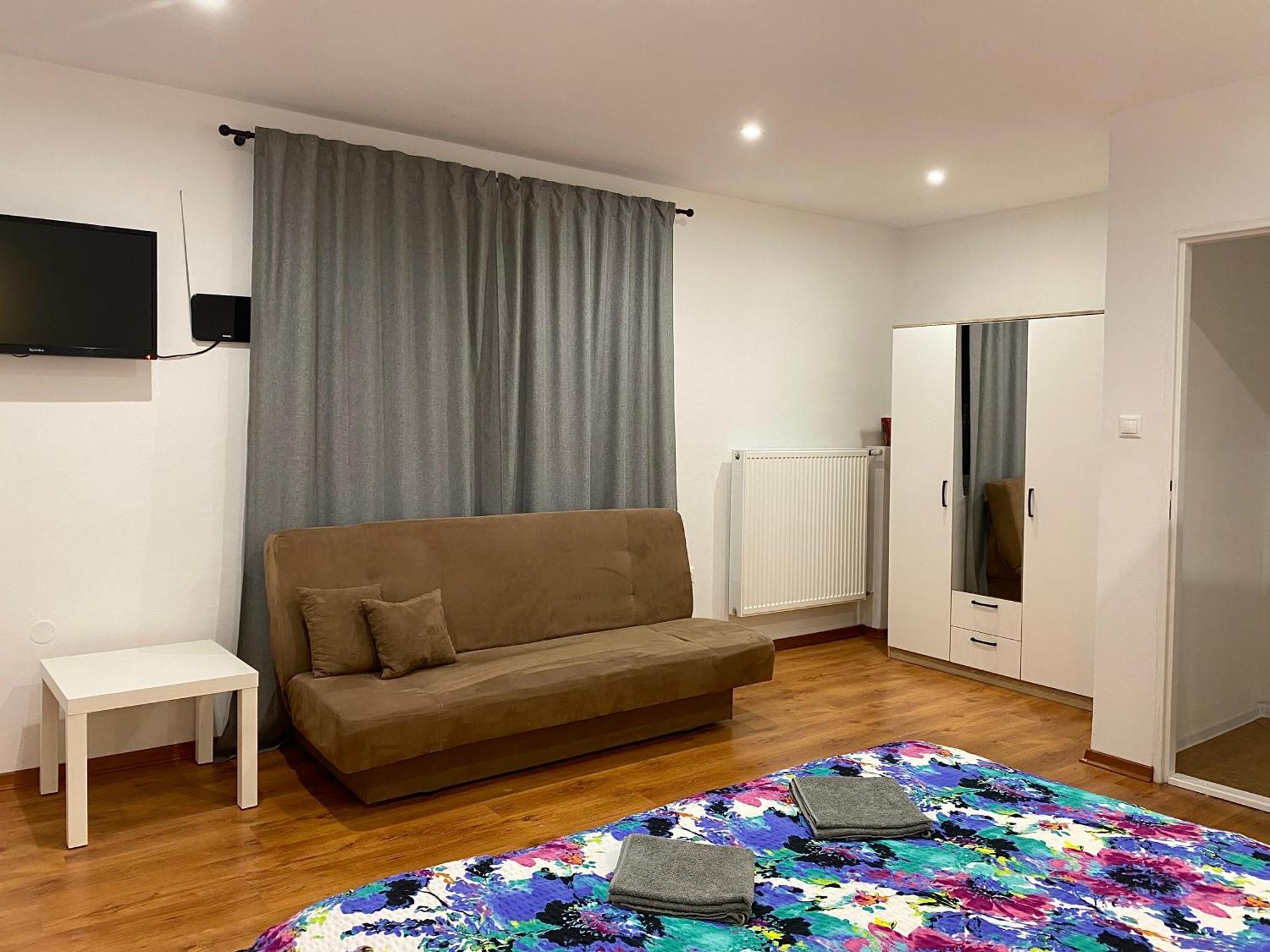 Vanessa Apartments Bešeňová Екстериор снимка